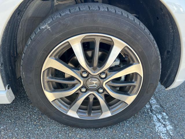 Ｎ－ＢＯＸカスタム ベースグレード　ユーザー様買取　Ｂｌｕｅｔｏｏｔｈ　バックカメラ　スマートキー２本　衝突被害軽減システム　レーンアシスト　頸部衝撃緩和ヘッドレスト　シートヒーター　オートマチックハイビーム　クリアランスソナー　ＥＴＣ（54枚目）