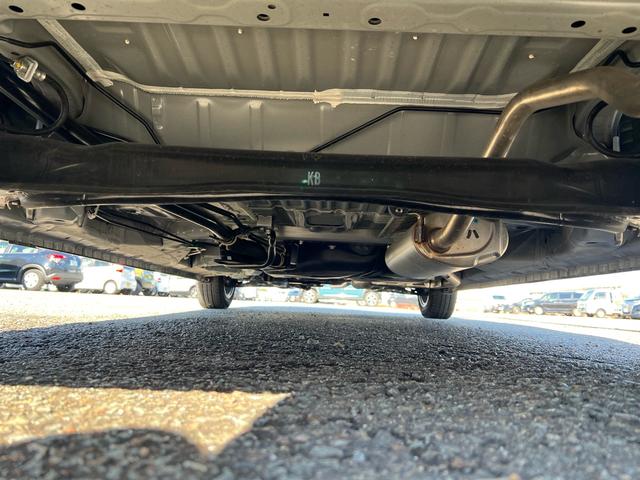 Ｎ－ＢＯＸカスタム ベースグレード　ユーザー様買取　Ｂｌｕｅｔｏｏｔｈ　バックカメラ　スマートキー２本　衝突被害軽減システム　レーンアシスト　頸部衝撃緩和ヘッドレスト　シートヒーター　オートマチックハイビーム　クリアランスソナー　ＥＴＣ（60枚目）