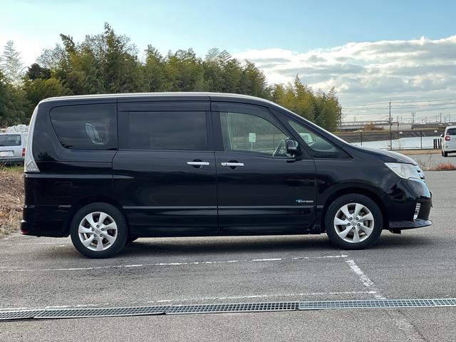 セレナ 　ハイウェイスターＳ－ＨＹＢＲＩＤ　ユーザー様買取車　両側パワースライドドア　ナビ　ＴＶ　Ｂｌｕｅｔｏｏｔｈ　バックモニター　ＥＴＣ　スマートキー２本　プッシュスタート　オートエアコン　パワーウインドウ（9枚目）