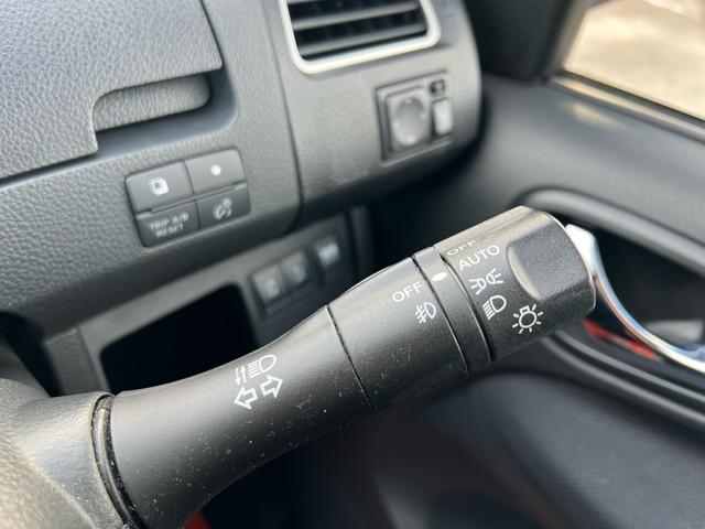 セレナ 　ハイウェイスターＳ－ＨＹＢＲＩＤ　ユーザー様買取車　両側パワースライドドア　ナビ　ＴＶ　Ｂｌｕｅｔｏｏｔｈ　バックモニター　ＥＴＣ　スマートキー２本　プッシュスタート　オートエアコン　パワーウインドウ（17枚目）