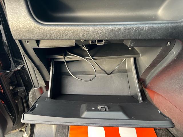 セレナ 　ハイウェイスターＳ－ＨＹＢＲＩＤ　ユーザー様買取車　両側パワースライドドア　ナビ　ＴＶ　Ｂｌｕｅｔｏｏｔｈ　バックモニター　ＥＴＣ　スマートキー２本　プッシュスタート　オートエアコン　パワーウインドウ（38枚目）