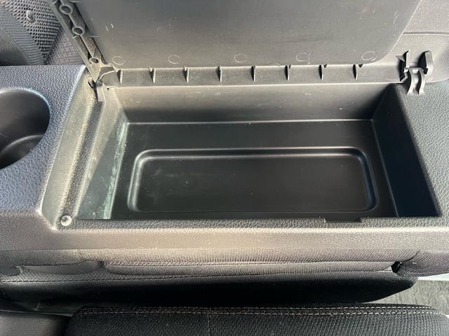 セレナ 　ハイウェイスターＳ－ＨＹＢＲＩＤ　ユーザー様買取車　両側パワースライドドア　ナビ　ＴＶ　Ｂｌｕｅｔｏｏｔｈ　バックモニター　ＥＴＣ　スマートキー２本　プッシュスタート　オートエアコン　パワーウインドウ（49枚目）