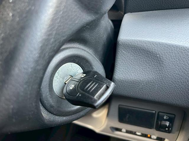 �L�[���X�L�[�Ō��̊J���߂��{�^����I