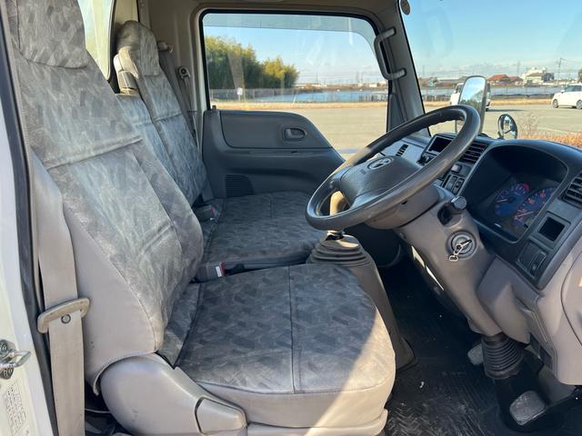 タイタンダッシュ 　ユーザー様買取車　ＥＴＣ　エアコン　パワーウインドウ　パワーステアリング　ドアバイザー　最大積載量１５００ｋｇ　走行距離９６１００キロ　車検令和８年２月　５ＭＴ　ＡＭ　ＦＭ　２０００ＣＣ　エアバック（32枚目）