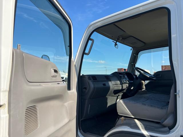 タイタンダッシュ 　ユーザー様買取車　ＥＴＣ　エアコン　パワーウインドウ　パワーステアリング　ドアバイザー　最大積載量１５００ｋｇ　走行距離９６１００キロ　車検令和８年２月　５ＭＴ　ＡＭ　ＦＭ　２０００ＣＣ　エアバック（38枚目）