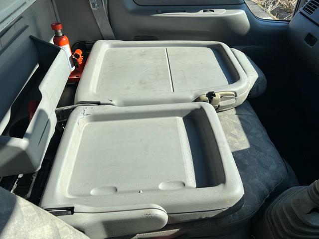 タイタンダッシュ 　ユーザー様買取車　ＥＴＣ　エアコン　パワーウインドウ　パワーステアリング　ドアバイザー　最大積載量１５００ｋｇ　走行距離９６１００キロ　車検令和８年２月　５ＭＴ　ＡＭ　ＦＭ　２０００ＣＣ　エアバック（77枚目）