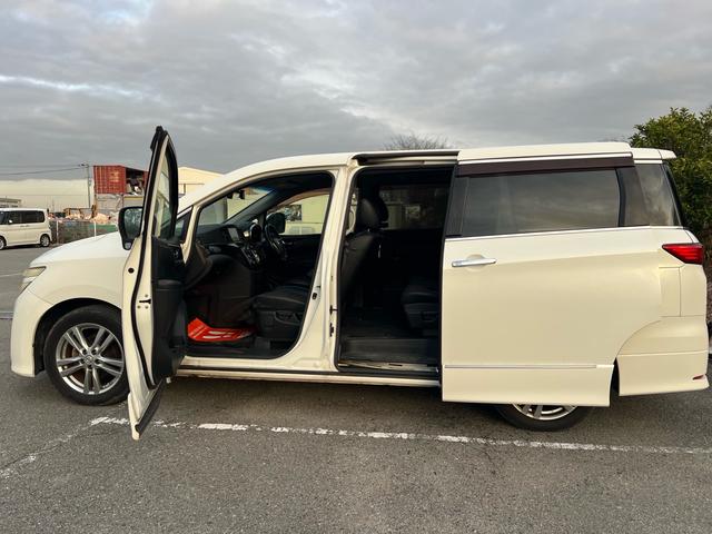 �����E�p���[�X���C�h�h�A���X�}�[�g�L�[��^�]�Ȃ̃{�^���ŊJ�ł���̂ő�ϕ֗��ł���