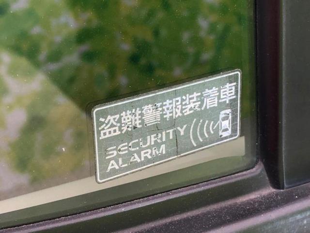 アルト Ｆ　ＡＢＳ／禁煙車／エアバッグ　運転席／エアバッグ　助手席／衝突安全ボディ／パワーウインドウ／キーレスエントリー／パワーステアリング／マニュアルエアコン／取扱説明書／ユーザー買取車／パワードアロック（18枚目）