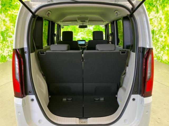 Ｎ－ＢＯＸ ヒョウジュン　保証書／純正　８インチ　ナビ／ホンダセンシング／両側電動スライドドア／シートヒーター　前席／車線逸脱防止支援システム／登録済未使用車／ヘッドランプ　ＬＥＤ／ＵＳＢジャック／Ｂｌｕｅｔｏｏｔｈ接続（19枚目）