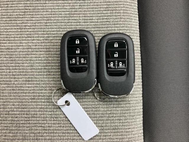 Ｎ－ＢＯＸ ヒョウジュン　保証書／純正　８インチ　ナビ／ホンダセンシング／両側電動スライドドア／シートヒーター　前席／車線逸脱防止支援システム／登録済未使用車／ヘッドランプ　ＬＥＤ／ＵＳＢジャック／Ｂｌｕｅｔｏｏｔｈ接続（42枚目）