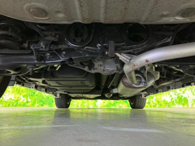 ハリアー ４ＷＤプレミアム　新品タイヤ／モデリスタエアロ／保証書／純正　９インチ　ＳＤナビ／車線逸脱防止支援システム／電動バックドア／ヘッドランプ　ＬＥＤ／ＵＳＢジャック／Ｂｌｕｅｔｏｏｔｈ接続／ＨＤＭＩ接続／ＥＴＣ　フルエアロ（48枚目）