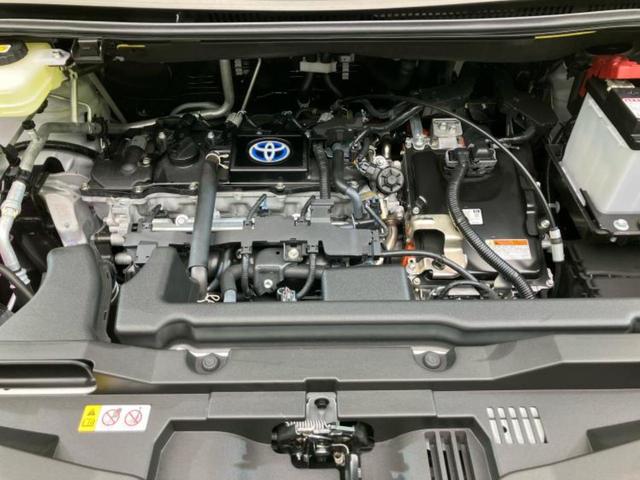 ノア ハイブリッドＳ－Ｚ　保証書／ディスプレイオーディオ１０．５インチ／フリップダウンモニター　純正　１３．２インチ／トヨタセーフティセンス／両側電動スライドドア／シートヒーター　前席／車線逸脱防止支援システム　バックカメラ（54枚目）