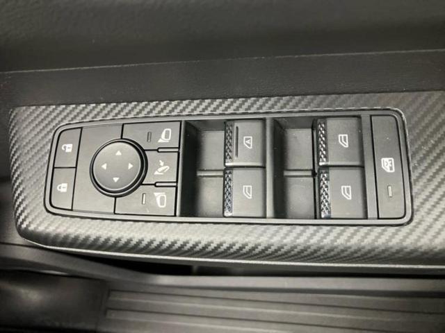 トライトン ４ＷＤ　ＧＳＲ　保証書／純正　９インチ　ナビ／イーアシスト（ミツビシ）／シートヒーター　前席／マルチアラウンドモニター／車線逸脱防止支援システム／シート　合皮／ヘッドランプ　ＬＥＤ／ＵＳＢジャック　バックカメラ（28枚目）