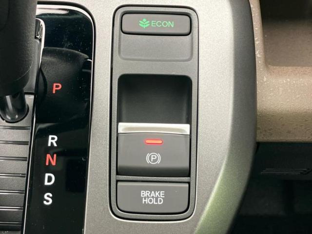 フリード ＡＩＲ　保証書／純正　８インチ　ナビ／ホンダセンシング／両側電動スライドドア／車線逸脱防止支援システム／登録済未使用車／ヘッドランプ　ＬＥＤ／ＵＳＢジャック／Ｂｌｕｅｔｏｏｔｈ接続／ＥＢＤ付ＡＢＳ（32枚目）