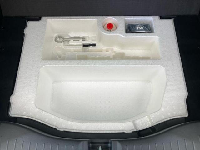 フィット ベーシック　ディスプレイオーディオ８インチ／ホンダセンシング／車線逸脱防止支援システム／ドライブレコーダー　純正／ＵＳＢジャック／Ｂｌｕｅｔｏｏｔｈ接続／ＥＴＣ／ＥＢＤ付ＡＢＳ／横滑り防止装置　バックカメラ（21枚目）