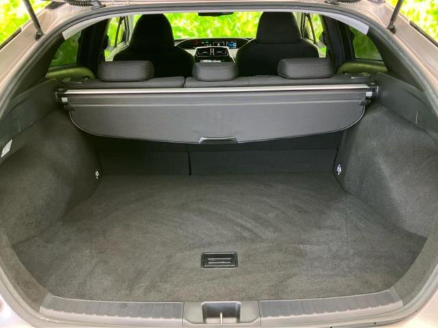 プリウス Ｓセーフティプラス　新品タイヤ／保証書／純正　ＳＤナビ／トヨタセーフティセンス／車線逸脱防止支援システム／パーキングアシスト　自動操舵／ドライブレコーダー　純正／ヘッドランプ　ＬＥＤ／Ｂｌｕｅｔｏｏｔｈ接続　ＤＶＤ再生（20枚目）