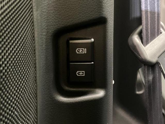 スペーシアギア ハイブリッドＸＺ　保証書／純正　９インチ　メモリーナビ／セーフティサポート（スズキ）／両側電動スライドドア／シートヒーター　前席／全方位モニター／車線逸脱防止支援システム／登録済未使用車／ヘッドランプ　ＬＥＤ（43枚目）