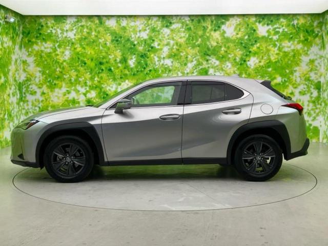 UX UX200バージョンC 保証書/純正 10.3インチ メモリーナビ/プリクラッシュセーフティ/シートヒーター 前席/パノラミックビューモニター/車線逸脱防止支援システム/シート 合皮/ヘッドランプ LED 全周囲カメラ(2枚目)