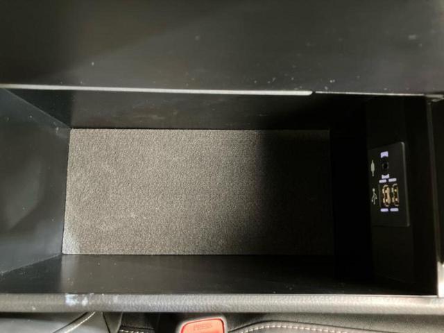 UX UX200バージョンC 保証書/純正 10.3インチ メモリーナビ/プリクラッシュセーフティ/シートヒーター 前席/パノラミックビューモニター/車線逸脱防止支援システム/シート 合皮/ヘッドランプ LED 全周囲カメラ(40枚目)