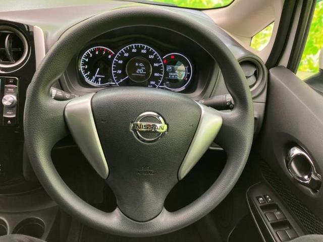 ノート X DIG-S 新品タイヤ/保証書/社外 SDナビ/エマージェンシーブレーキ/車線逸脱防止支援システム/Bluetooth接続/ETC/EBD付ABS/アイドリングストップ/フルセグTV/DVD/禁煙車 ワンオーナー(14枚目)