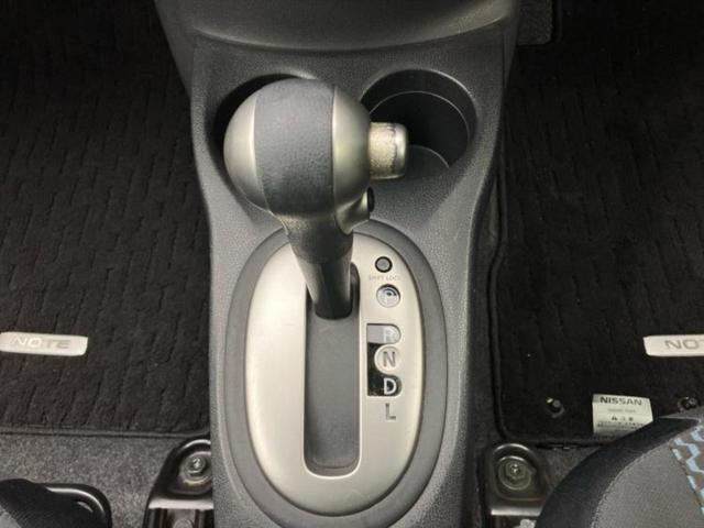 ノート X DIG-S 新品タイヤ/保証書/社外 SDナビ/エマージェンシーブレーキ/車線逸脱防止支援システム/Bluetooth接続/ETC/EBD付ABS/アイドリングストップ/フルセグTV/DVD/禁煙車 ワンオーナー(29枚目)