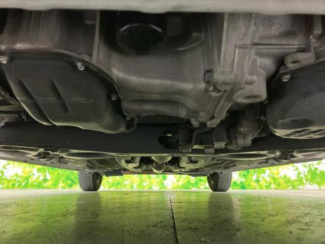 ノート X DIG-S 新品タイヤ/保証書/社外 SDナビ/エマージェンシーブレーキ/車線逸脱防止支援システム/Bluetooth接続/ETC/EBD付ABS/アイドリングストップ/フルセグTV/DVD/禁煙車 ワンオーナー(44枚目)