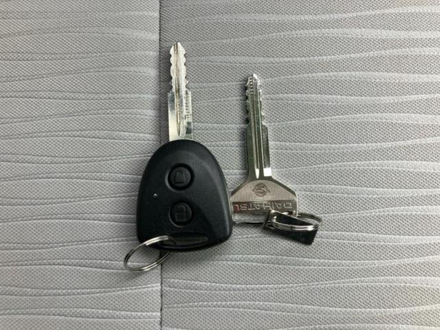 ミライース L 新品タイヤ/保証書/EBD付ABS/横滑り防止装置/アイドリングストップ/禁煙車/エアバッグ 運転席/エアバッグ 助手席/衝突安全ボディ/パワーウインドウ/キーレススタート/パワーステアリング(38枚目)