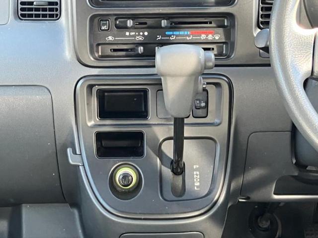 ハイゼットカーゴ デラックス　新品タイヤ／保証書／ＥＢＤ付ＡＢＳ／エアバッグ　運転席／エアバッグ　助手席／衝突安全ボディ／パワーウインドウ／キーレスエントリー／パワーステアリング／マニュアルエアコン／取扱説明書（9枚目）