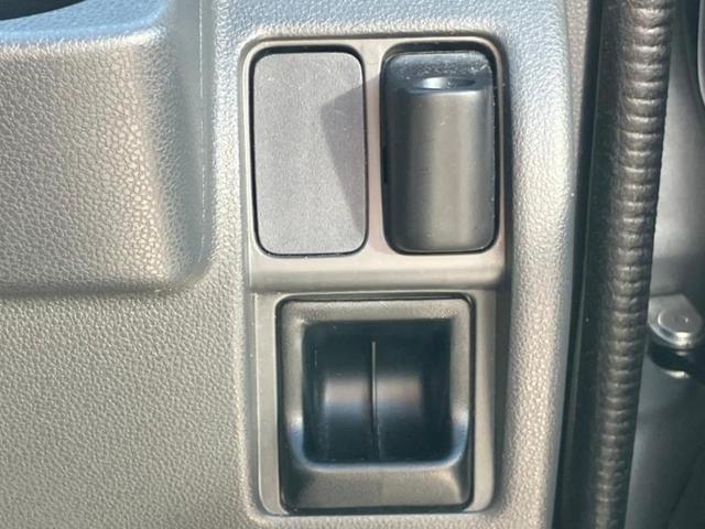 ハイゼットカーゴ デラックス　新品タイヤ／保証書／ＥＢＤ付ＡＢＳ／エアバッグ　運転席／エアバッグ　助手席／衝突安全ボディ／パワーウインドウ／キーレスエントリー／パワーステアリング／マニュアルエアコン／取扱説明書（13枚目）