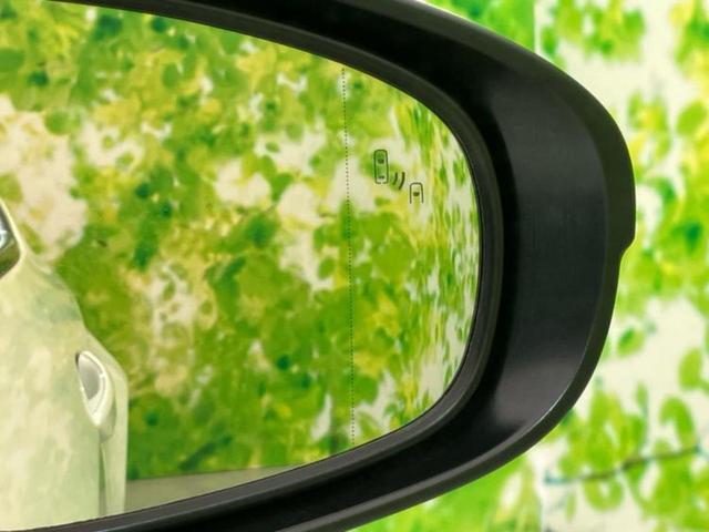 ＲＣ ＲＣ３００ｈ　Ｆスポーツ　サンルーフ／マークレビンソン／保証書／純正　ＳＤナビ／エアーシート　前席／シート　フルレザー／ドライブレコーダー　社外／ヘッドランプ　ＬＥＤ／ＵＳＢジャック／Ｂｌｕｅｔｏｏｔｈ接続／ＥＴＣ　革シート（40枚目）