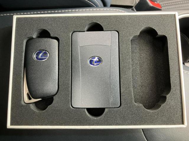 ＲＣ ＲＣ３００ｈ　Ｆスポーツ　サンルーフ／マークレビンソン／保証書／純正　ＳＤナビ／エアーシート　前席／シート　フルレザー／ドライブレコーダー　社外／ヘッドランプ　ＬＥＤ／ＵＳＢジャック／Ｂｌｕｅｔｏｏｔｈ接続／ＥＴＣ　革シート（44枚目）