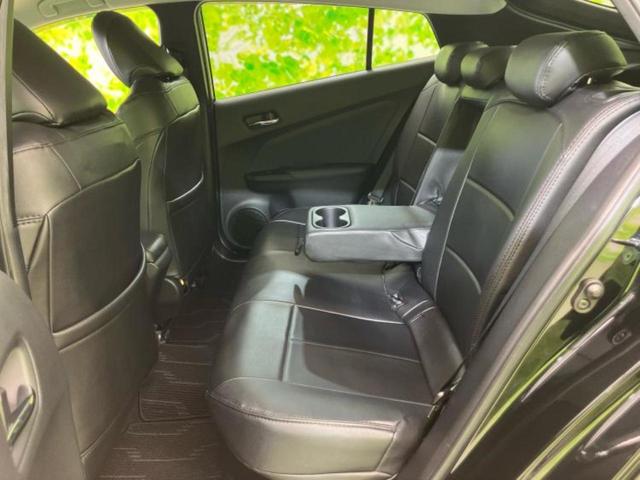 プリウス Ｓセーフティプラス　新品タイヤ／モデリスタエアロ／保証書／社外　９インチ　ＳＤナビ／トヨタセーフティセンス／車線逸脱防止支援システム／パーキングアシスト　バックガイド／パーキングアシスト　自動操舵　衝突被害軽減システム（8枚目）