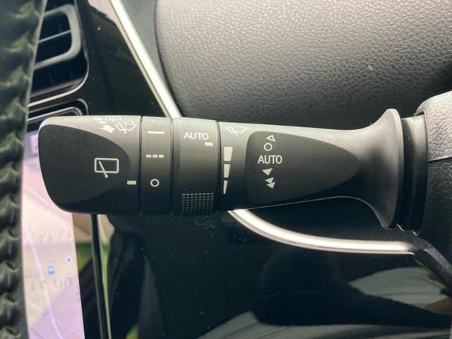 プリウス Ｓセーフティプラス　新品タイヤ／モデリスタエアロ／保証書／社外　９インチ　ＳＤナビ／トヨタセーフティセンス／車線逸脱防止支援システム／パーキングアシスト　バックガイド／パーキングアシスト　自動操舵　衝突被害軽減システム（16枚目）