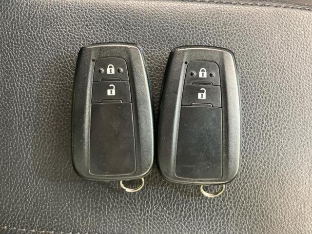 プリウス Ｓセーフティプラス　新品タイヤ／モデリスタエアロ／保証書／社外　９インチ　ＳＤナビ／トヨタセーフティセンス／車線逸脱防止支援システム／パーキングアシスト　バックガイド／パーキングアシスト　自動操舵　衝突被害軽減システム（44枚目）