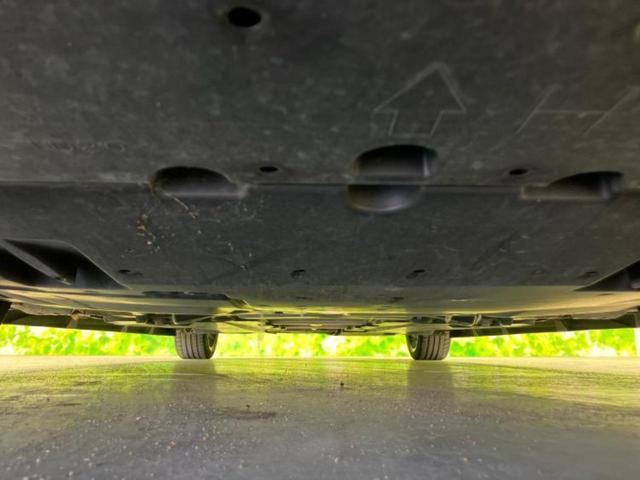 プリウス Ｓセーフティプラス　新品タイヤ／モデリスタエアロ／保証書／社外　９インチ　ＳＤナビ／トヨタセーフティセンス／車線逸脱防止支援システム／パーキングアシスト　バックガイド／パーキングアシスト　自動操舵　衝突被害軽減システム（50枚目）