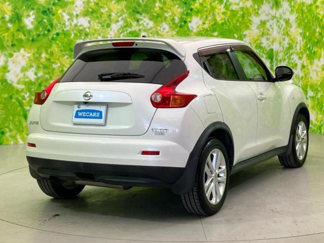 ジューク ４ＷＤ１６ＧＴ　ＦＯＵＲタイプＶ　保証書／純正　ＳＤナビ／ヘッドランプ　ＨＩＤ／Ｂｌｕｅｔｏｏｔｈ接続／ＥＴＣ／ＥＢＤ付ＡＢＳ／横滑り防止装置／バックモニター／フルセグＴＶ／ＤＶＤ／禁煙車／エアバッグ　運転席／エアバッグ　助手席（3枚目）