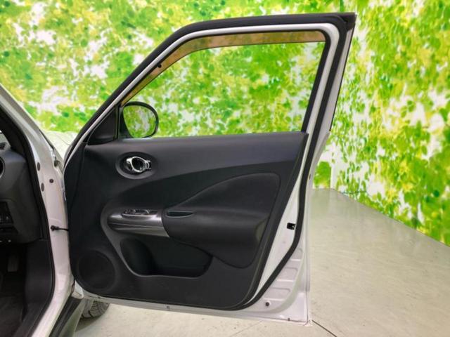 ジューク ４ＷＤ１６ＧＴ　ＦＯＵＲタイプＶ　保証書／純正　ＳＤナビ／ヘッドランプ　ＨＩＤ／Ｂｌｕｅｔｏｏｔｈ接続／ＥＴＣ／ＥＢＤ付ＡＢＳ／横滑り防止装置／バックモニター／フルセグＴＶ／ＤＶＤ／禁煙車／エアバッグ　運転席／エアバッグ　助手席（22枚目）