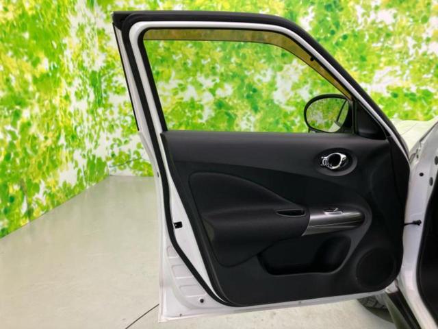 ジューク ４ＷＤ１６ＧＴ　ＦＯＵＲタイプＶ　保証書／純正　ＳＤナビ／ヘッドランプ　ＨＩＤ／Ｂｌｕｅｔｏｏｔｈ接続／ＥＴＣ／ＥＢＤ付ＡＢＳ／横滑り防止装置／バックモニター／フルセグＴＶ／ＤＶＤ／禁煙車／エアバッグ　運転席／エアバッグ　助手席（23枚目）