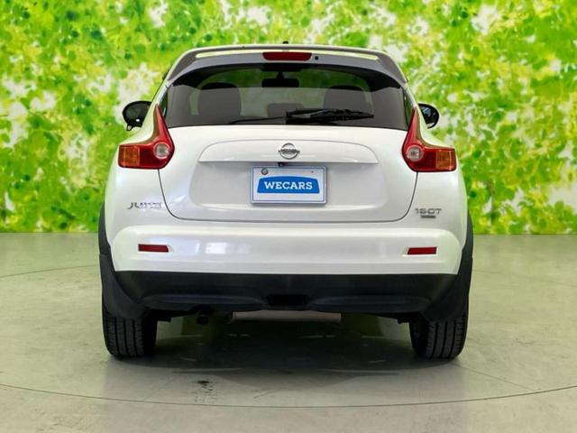 ジューク ４ＷＤ１６ＧＴ　ＦＯＵＲタイプＶ　保証書／純正　ＳＤナビ／ヘッドランプ　ＨＩＤ／Ｂｌｕｅｔｏｏｔｈ接続／ＥＴＣ／ＥＢＤ付ＡＢＳ／横滑り防止装置／バックモニター／フルセグＴＶ／ＤＶＤ／禁煙車／エアバッグ　運転席／エアバッグ　助手席（42枚目）