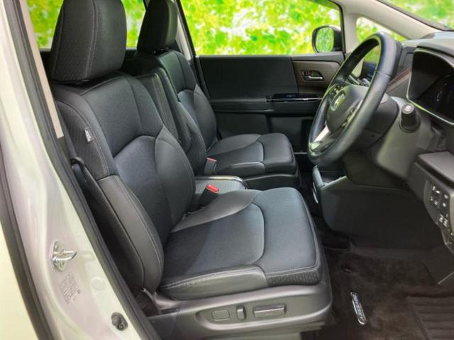 オデッセイハイブリッド ｅＨＥＶアブソルート・ＥＸ　保証書／純正　１０インチ　ＳＤナビ／ホンダセンシング／両側電動スライドドア／シートヒーター　前席／マルチビューカメラシステム／車線逸脱防止支援システム／シート　ハーフレザー／電動バックドア　電動シート（5枚目）