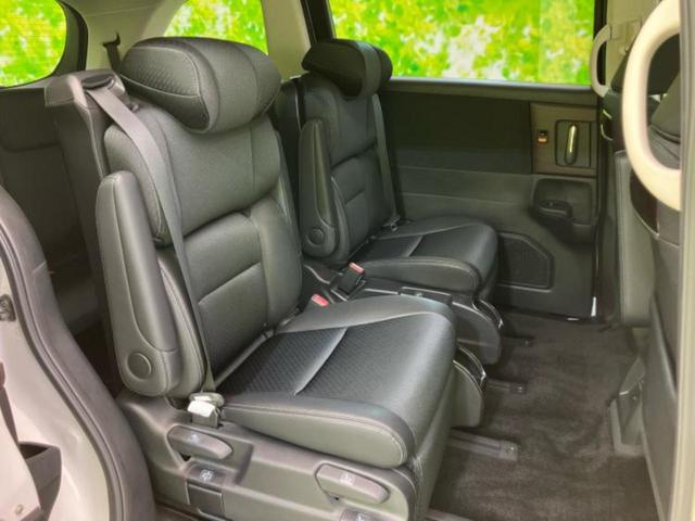 オデッセイハイブリッド ｅＨＥＶアブソルート・ＥＸ　保証書／純正　１０インチ　ＳＤナビ／ホンダセンシング／両側電動スライドドア／シートヒーター　前席／マルチビューカメラシステム／車線逸脱防止支援システム／シート　ハーフレザー／電動バックドア　電動シート（6枚目）