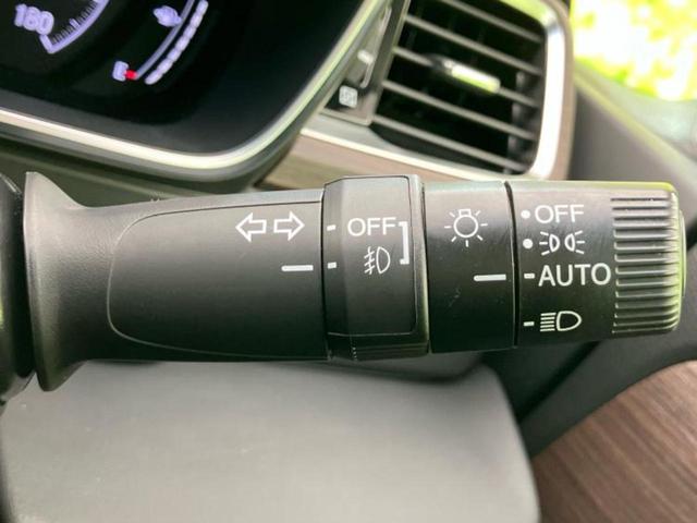 オデッセイハイブリッド ｅＨＥＶアブソルート・ＥＸ　保証書／純正　１０インチ　ＳＤナビ／ホンダセンシング／両側電動スライドドア／シートヒーター　前席／マルチビューカメラシステム／車線逸脱防止支援システム／シート　ハーフレザー／電動バックドア　電動シート（17枚目）