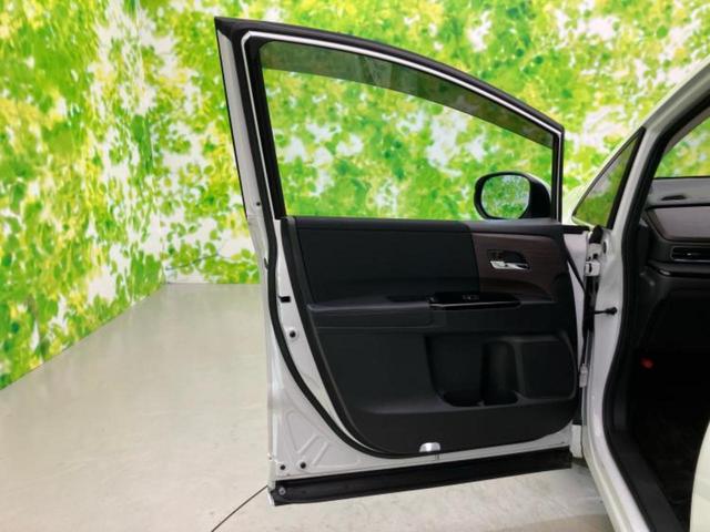 オデッセイハイブリッド ｅＨＥＶアブソルート・ＥＸ　保証書／純正　１０インチ　ＳＤナビ／ホンダセンシング／両側電動スライドドア／シートヒーター　前席／マルチビューカメラシステム／車線逸脱防止支援システム／シート　ハーフレザー／電動バックドア　電動シート（24枚目）