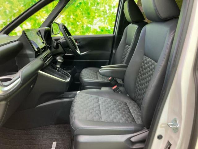 ヴォクシー ハイブリッドＳ－Ｚ　保証書／ディスプレイオーディオ＋ナビ１０．５インチ／トヨタセーフティセンス／両側電動スライドドア／シートヒーター　前席／車線逸脱防止支援システム／シート　ハーフレザー／ドライブレコーダー　社外　禁煙車（8枚目）