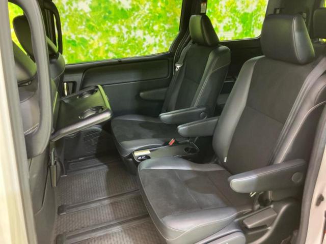 ノア ハイブリッドＳｉダブルバイビー２　新品タイヤ／保証書／純正　１０インチ　ＳＤナビ／フリップダウンモニター　純正　１１．５インチ／衝突安全装置／両側電動スライドドア／シートヒーター　前席／車線逸脱防止支援システム　衝突被害軽減システム（19枚目）