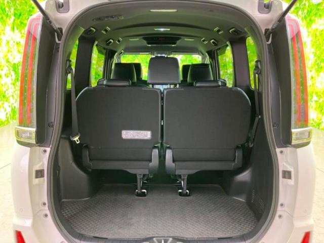 ノア ハイブリッドＳｉダブルバイビー２　新品タイヤ／保証書／純正　１０インチ　ＳＤナビ／フリップダウンモニター　純正　１１．５インチ／衝突安全装置／両側電動スライドドア／シートヒーター　前席／車線逸脱防止支援システム　衝突被害軽減システム（21枚目）