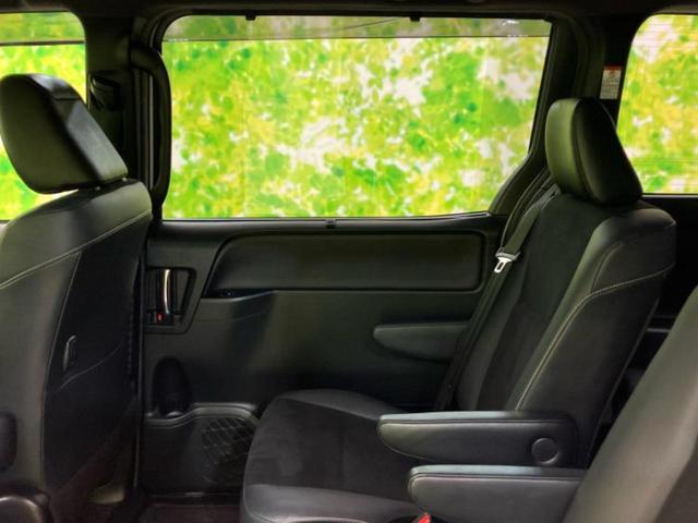 ノア ハイブリッドＳｉダブルバイビー２　新品タイヤ／保証書／純正　１０インチ　ＳＤナビ／フリップダウンモニター　純正　１１．５インチ／衝突安全装置／両側電動スライドドア／シートヒーター　前席／車線逸脱防止支援システム　衝突被害軽減システム（25枚目）