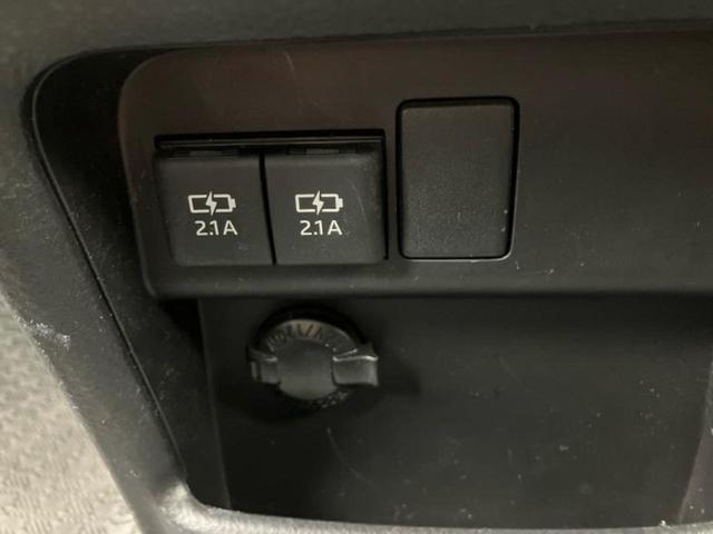 ノア ハイブリッドＳｉダブルバイビー２　新品タイヤ／保証書／純正　１０インチ　ＳＤナビ／フリップダウンモニター　純正　１１．５インチ／衝突安全装置／両側電動スライドドア／シートヒーター　前席／車線逸脱防止支援システム　衝突被害軽減システム（40枚目）