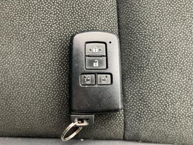 ノア ハイブリッドＳｉダブルバイビー２　新品タイヤ／保証書／純正　１０インチ　ＳＤナビ／フリップダウンモニター　純正　１１．５インチ／衝突安全装置／両側電動スライドドア／シートヒーター　前席／車線逸脱防止支援システム　衝突被害軽減システム（49枚目）