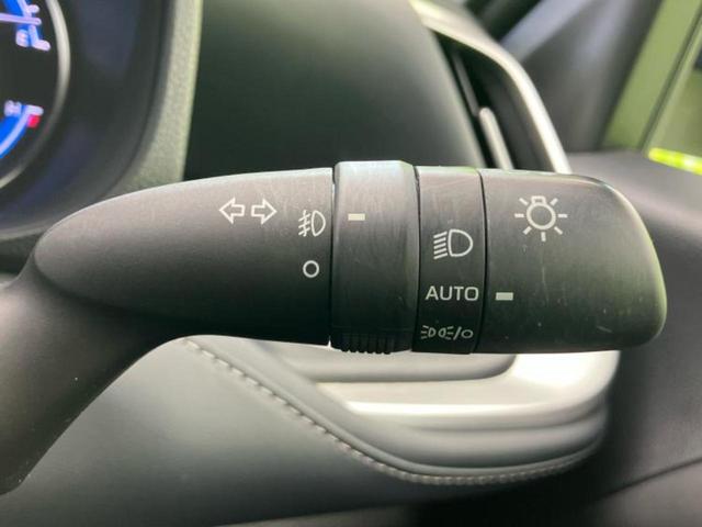 ノア ハイブリッドＳ－Ｚ　保証書／ディスプレイオーディオ＋ナビ１０．５インチ／フリップダウンモニター　純正　１４インチ／トヨタセーフティセンス／両側電動スライドドア／シートヒーター　前席／車線逸脱防止支援システム　バックカメラ（17枚目）